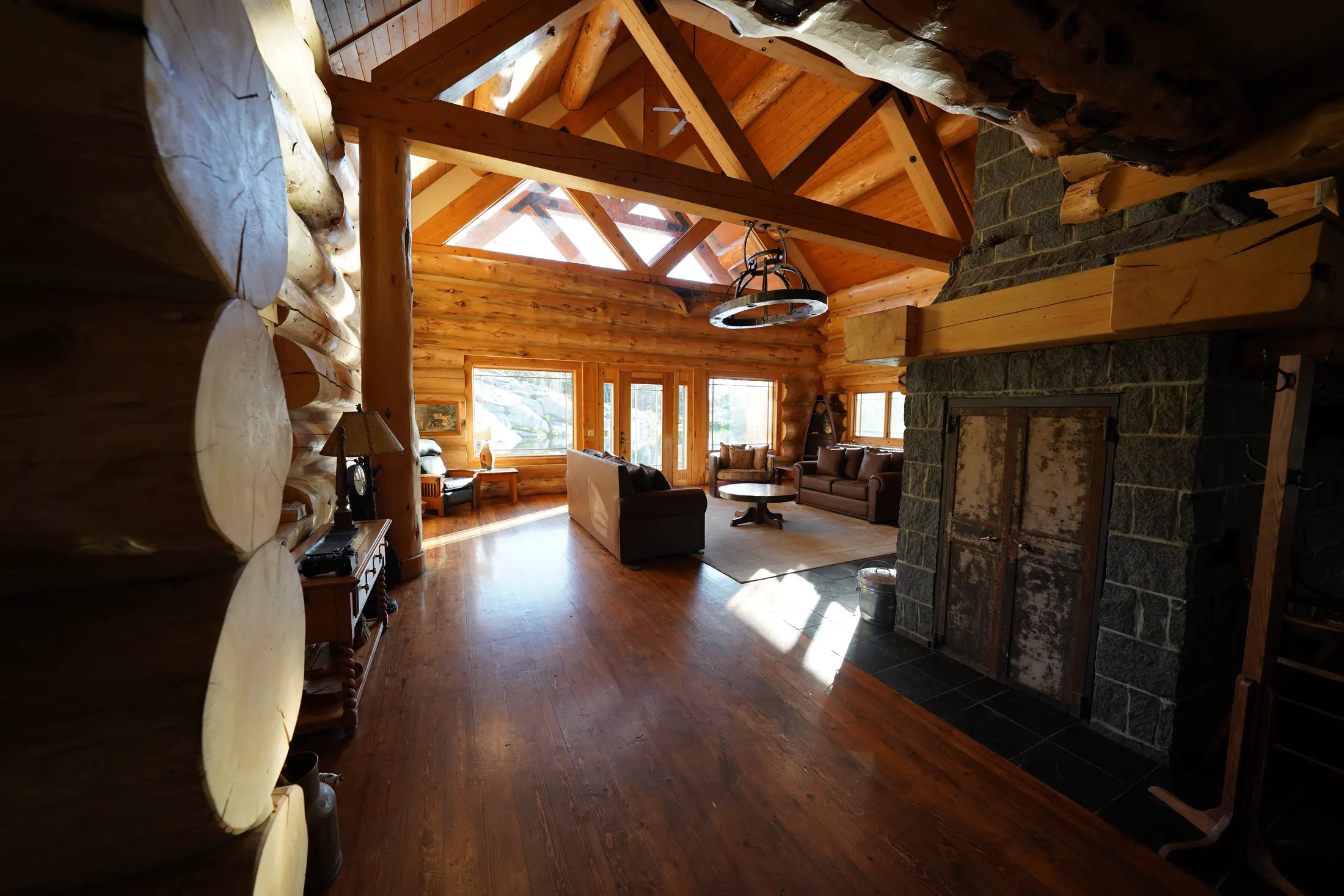 The Lodge — 10 of 47