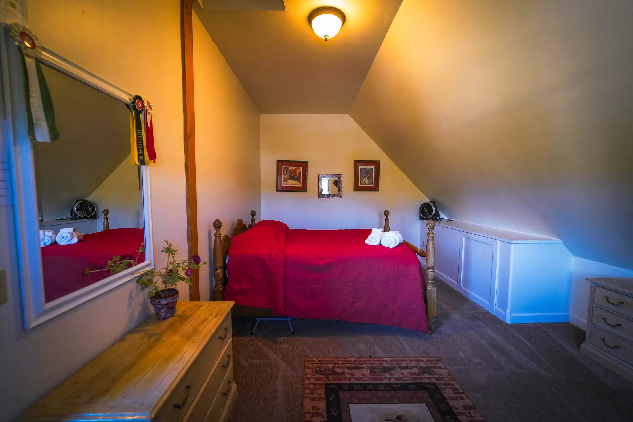 The Saloon — 10 of 21