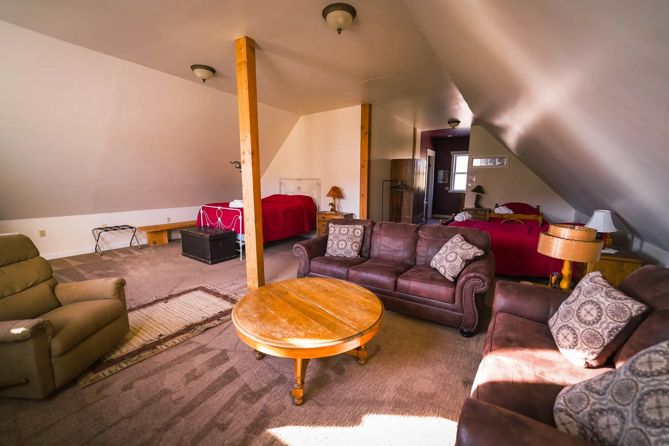 The Saloon — 13 of 21